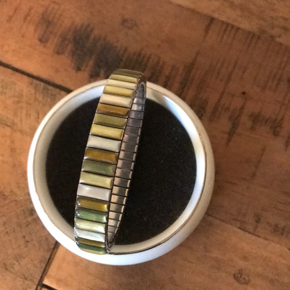 Elastic bracelet - Picture 2 of 2